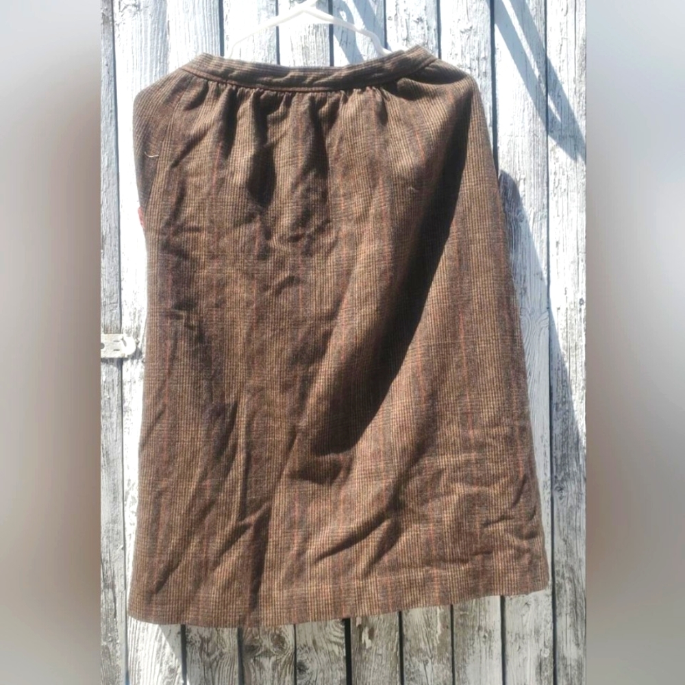Double Side Pockets Above The Knee Skirt Size 10
